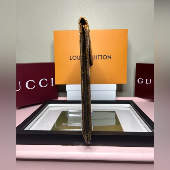 Louis Vuitton Porte-Document Brown Monogram Pouch - Picture 5 of 11